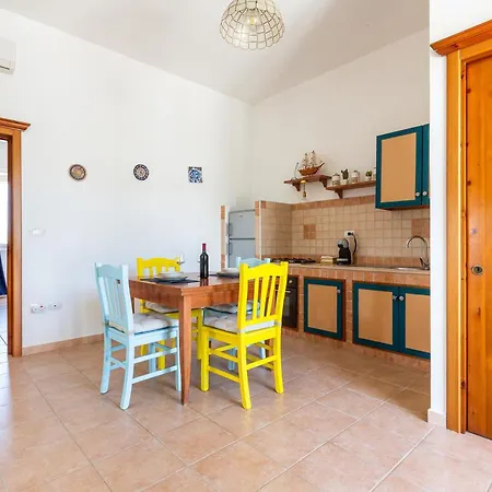 Domus Maris Felloniche By Barbahouse Marina di San Gregorio